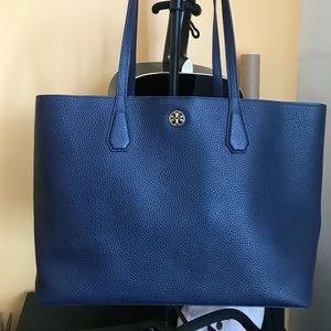 Tory Burch Perry Tote in Navy
